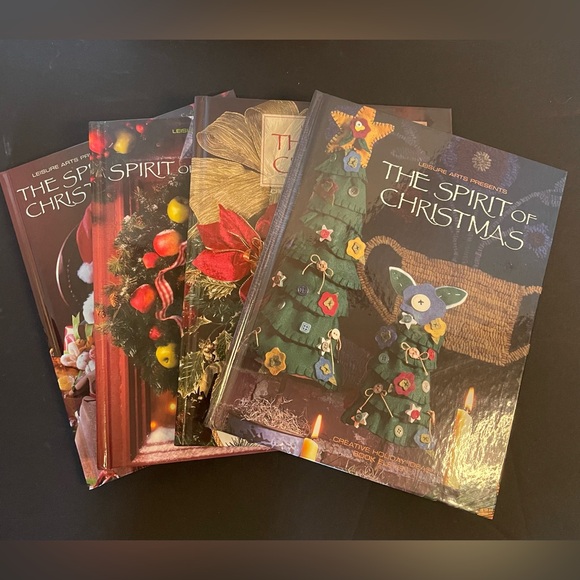 The Spirit of Christmas four 158 page hardcover books Creative ideas books 11-14 - Picture 2 of 4